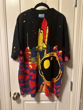 NWT The Shirt Farm Space XL